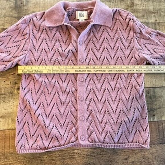 BDG Men's Knit Polo Sweater Button Front Short Sleeves Mauve Pink Small - Picture 6 of 7